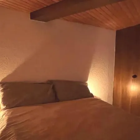 Cozy Cocagne - Mountain View Apartment